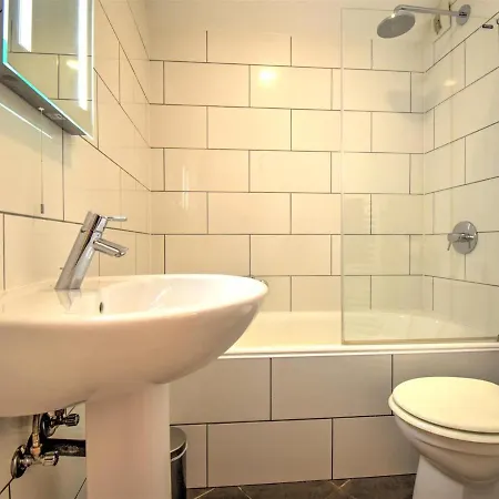 Apartment Bel Spacieux A - 8 Personnes, 90m², Acces Direct Aux Pistes Et Telepherique - Fr-1-524-109 Morzine